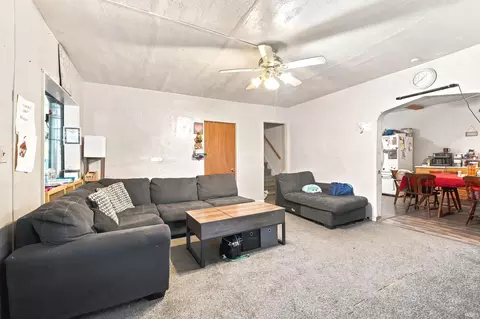 Living - 508 E 9th St, Auburn, IN 46706 photo 3 of 4