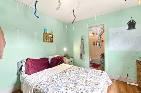 Bedroom - 508 E 9th St, Auburn, IN 46706 photo 10 of 10