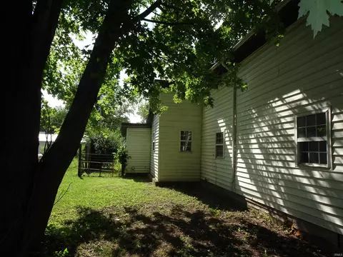 Exterior - 213 S Cory St, Mooreland, IN 47360 photo 3 of 7