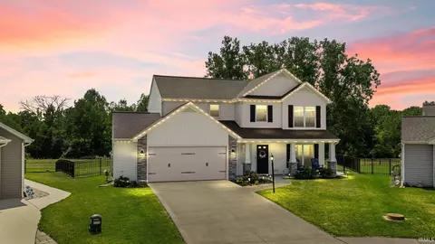 1307 Prosecco Ct, Fort Wayne, IN 46825