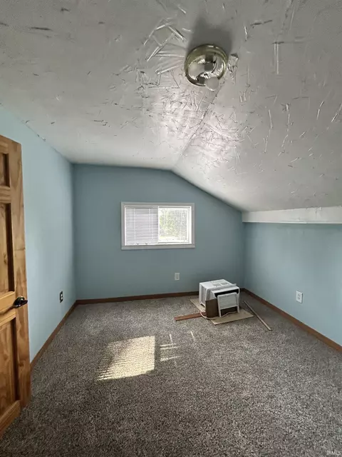 110 N Poplar St, Lagrange, IN 46761 photo 7