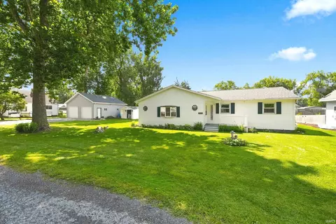 3543 W Maple Dr-57 Rd, Columbia City, IN 46725