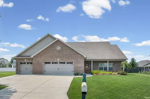 4310 Amesbury Dr, West Lafayette, IN 47906