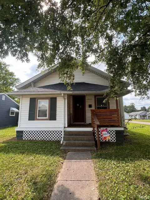 803 S 22nd St, New Castle, IN 47362