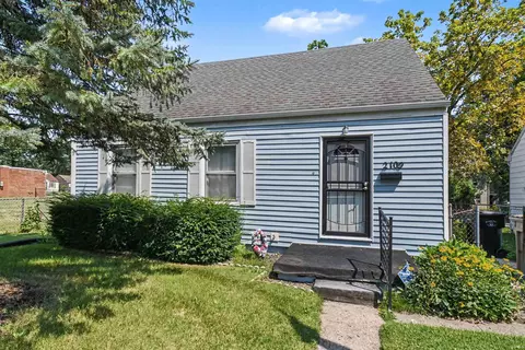 2109 Elwood Ave, South Bend, IN 46628