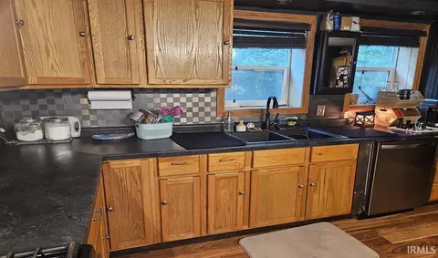 Kitchen - 605 E Jackson St, Flora, IN 46929 photo 2 of 4