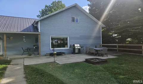 Exterior - 605 E Jackson St, Flora, IN 46929 photo 6 of 6