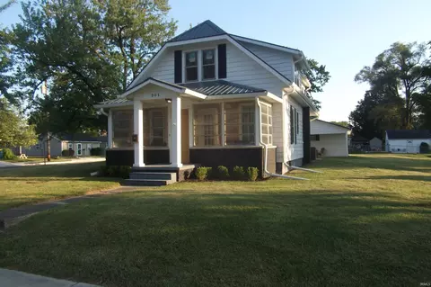 301 E Mill St, Angola, IN 46703