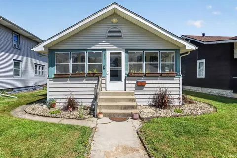810 S 32nd St, South Bend, IN 46615