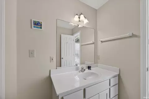 Bath - 1048 E Chris Ln, Bloomington, IN 47401 photo 5 of 7