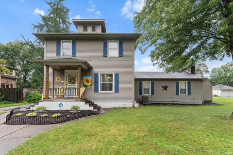 1320 W Lexington Ave, Elkhart, IN 46514