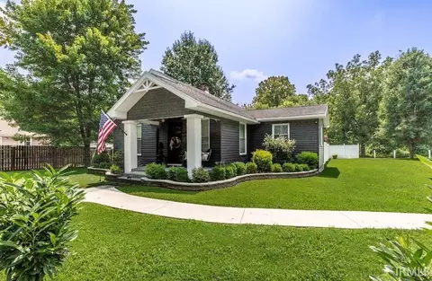 3908 Hogue Rd, Evansville, IN 47712