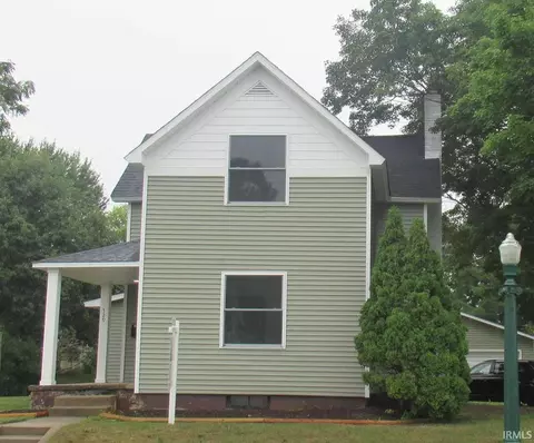 729 Dowling St, Kendallville, IN 46755