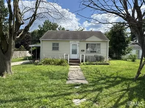 1309 Wood St, Elkhart, IN 46516