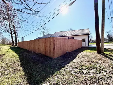 Exterior - 103 E Warren St, Mitchell, IN 47446 photo 11 of 11