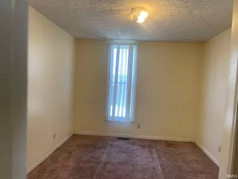 Bedroom - 1005 N St, Bedford, IN 47421 photo 1 of 2