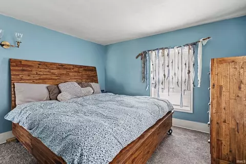 Bedroom - 1009 Ewing Ave, South Bend, IN 46613 photo 1 of 5