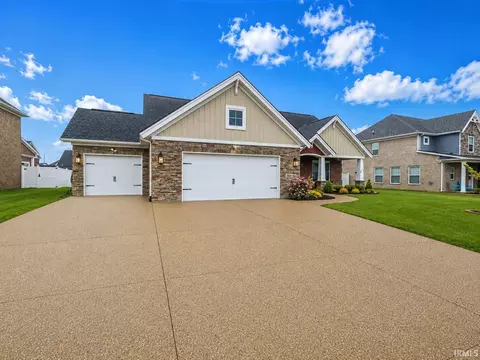 Exterior - 5540 Brompton Dr, Newburgh, IN 47630 photo 2 of 7