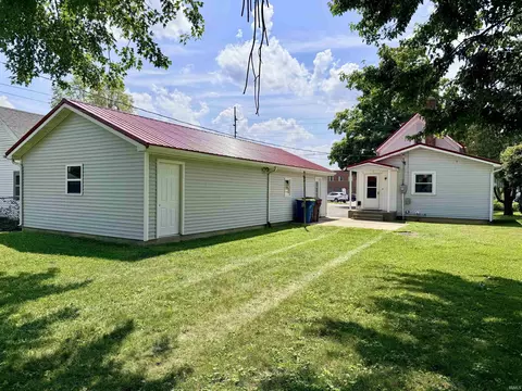 Exterior - 307 E Spring St, Bluffton, IN 46714 photo 9 of 11