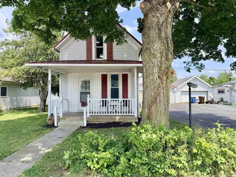 Exterior - 307 E Spring St, Bluffton, IN 46714 photo 3 of 11