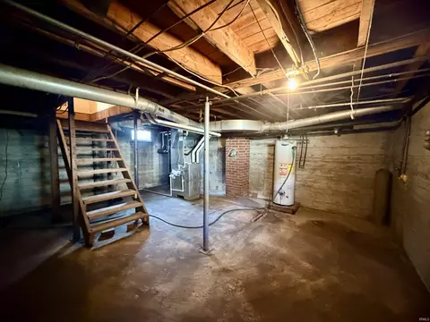 Other - 307 E Spring St, Bluffton, IN 46714 photo 3 of 7
