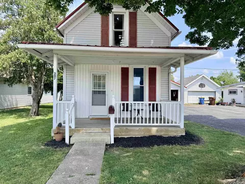 Exterior - 307 E Spring St, Bluffton, IN 46714 photo 2 of 11