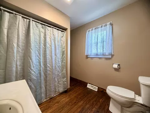 Bath - 307 E Spring St, Bluffton, IN 46714 photo 3 of 3