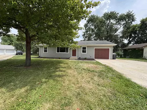 124 Rolling Hills Ave, Columbia City, IN 46725