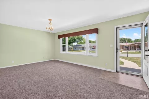 Living - 108 Mohawk Dr, Flora, IN 46929 photo 3 of 7