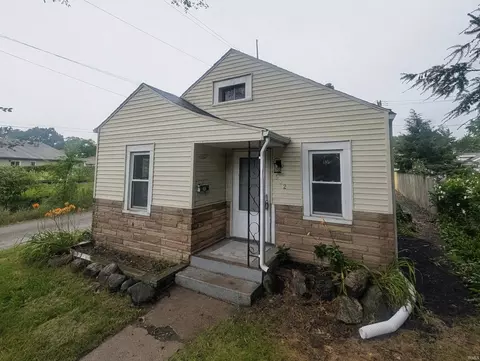 502 S 34th St, South Bend, IN 46615