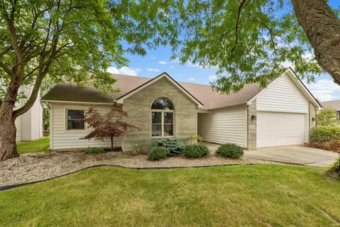 10911 Mill Lake Cv, Fort Wayne, IN 46845