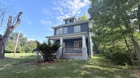 2424 Manford St, Fort Wayne, IN 46806