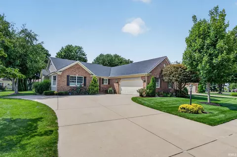 1405 Winsted Dr, Goshen, IN 46526
