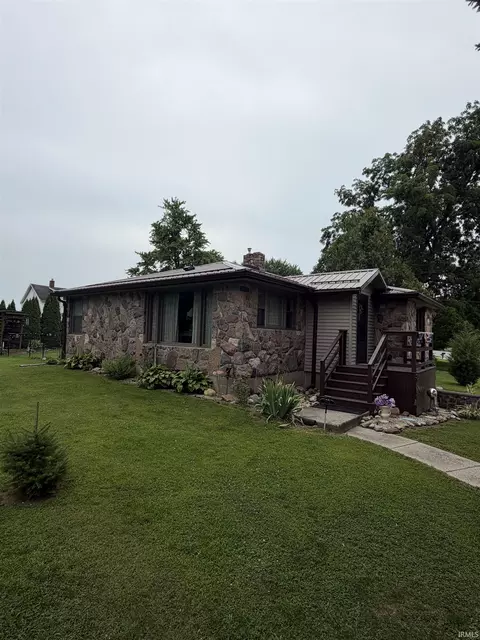1105 Sr 114 East Rd, North Manchester, IN 46962
