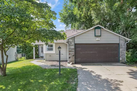 3601 Naples Ct, Elkhart, IN 46514