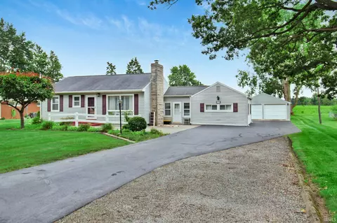 1711 W Zartman Rd, Kokomo, IN 46902