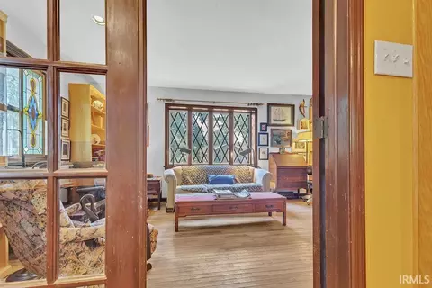 Entry Way - 4425 E Cambridge Ct, Bloomington, IN 47408 photo 1 of 3
