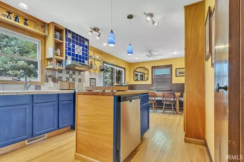 Kitchen - 4425 E Cambridge Ct, Bloomington, IN 47408 photo 1 of 3