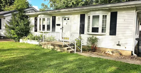 1807 N Saint James Blvd, Evansville, IN 47711