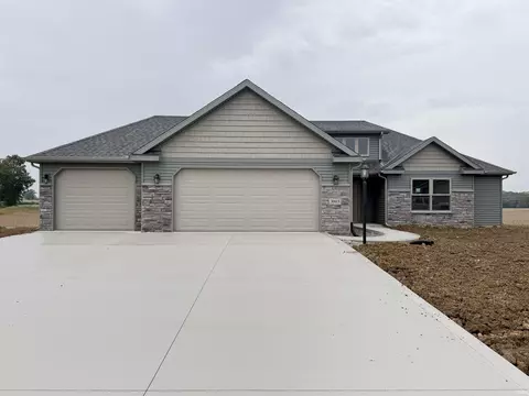 3003 E Butler Ct, Columbia City, IN 46725
