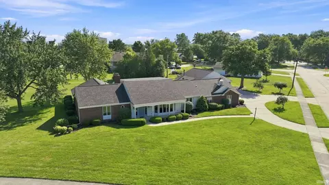22 Stone Ridge Dr, Huntington, IN 46750