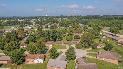 View/Area - 117 Oakmount Ct, Jasper, IN 47546 photo 4 of 4