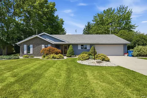 11401 Roberts Rd, Harlan, IN 46743