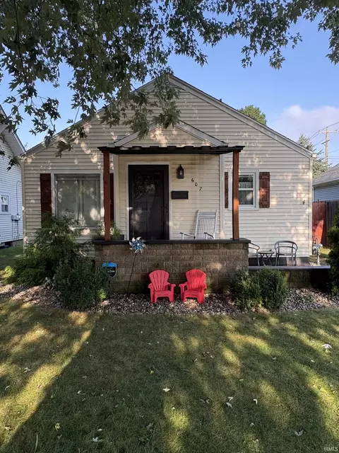 607 S 25th St, South Bend, IN 46615
