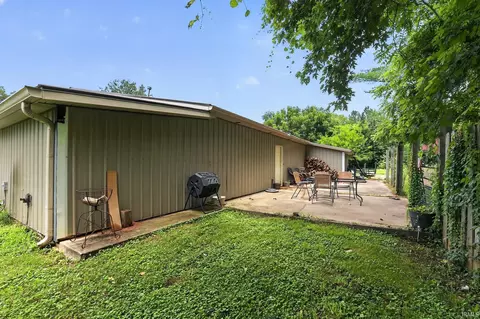 Exterior - 2450 Rabbitsville Rd, Mitchell, IN 47446 photo 2 of 10
