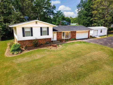 11911 Carol Heights Ln, Evansville, IN 47712