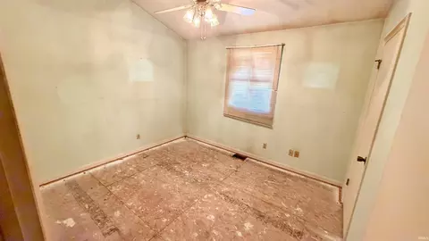 Bedroom - 80 Eldorado Dr, Wabash, IN 46992 photo 3 of 3