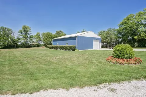Exterior - 2801 E Wright Dr, Kokomo, IN 46901 photo 8 of 10