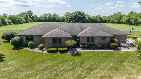 Exterior - 2801 E Wright Dr, Kokomo, IN 46901 photo 9 of 10