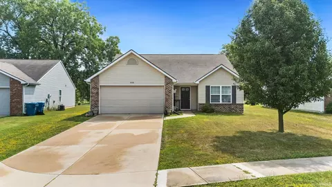2528 Grand Canyon Corridor, Fort Wayne, IN 46808